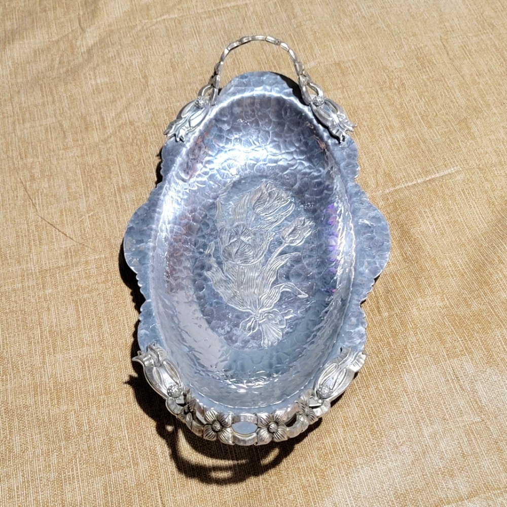 Vintage Rodney Kent Tray, Rodney Kent 404 Hammered Aluminum Tray, Oval with Hand